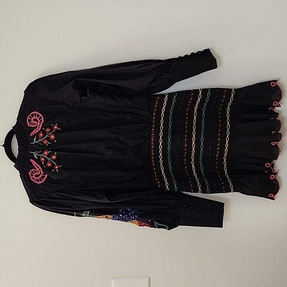 FarmRio Embroidered Puffsleeve  Black Dress Colorful Parrot Design Romantic Sz M - Picture 11 of 16